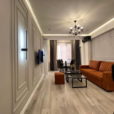 Cozy Apt 3 City Center Єреван Екстер'єр фото