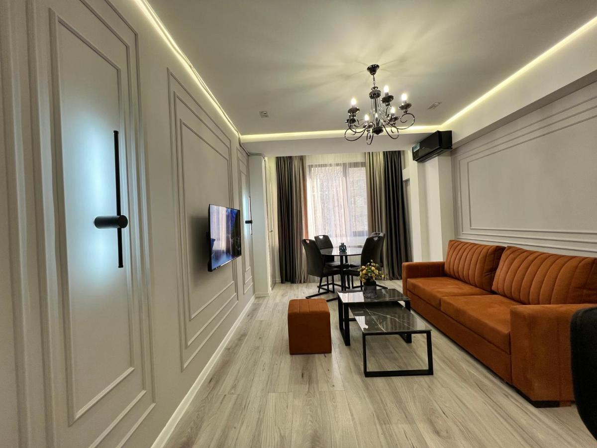 Cozy Apt 3 City Center Єреван Екстер'єр фото