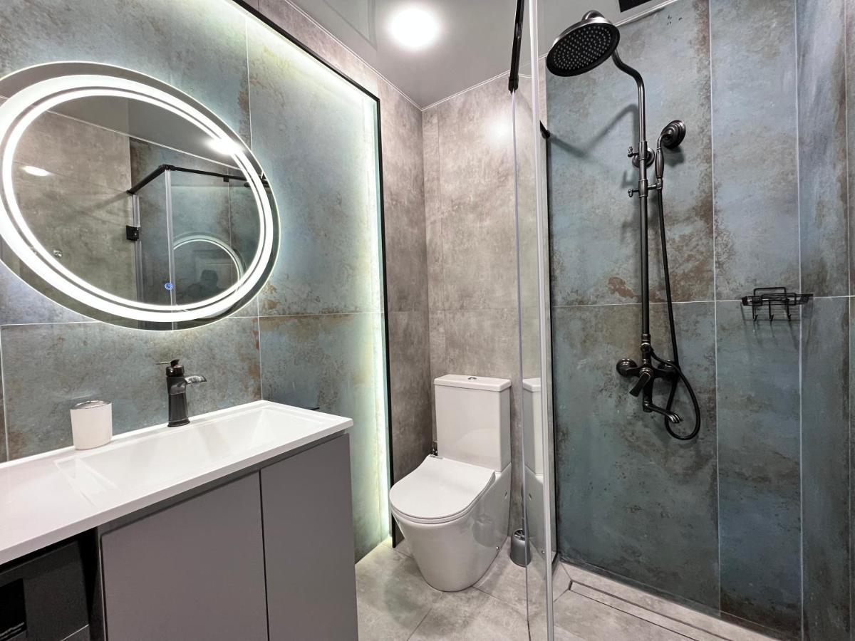 Cozy Apt 3 City Center Єреван Екстер'єр фото