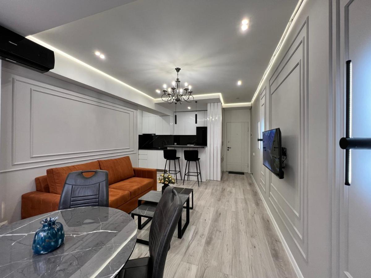 Cozy Apt 3 City Center Єреван Екстер'єр фото